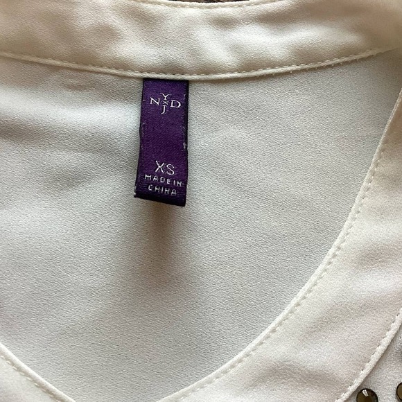 Long Sleeve White Blouse Tunic Top Silver Rhinestones Hidden Buttons Size XSmall - Picture 6 of 12